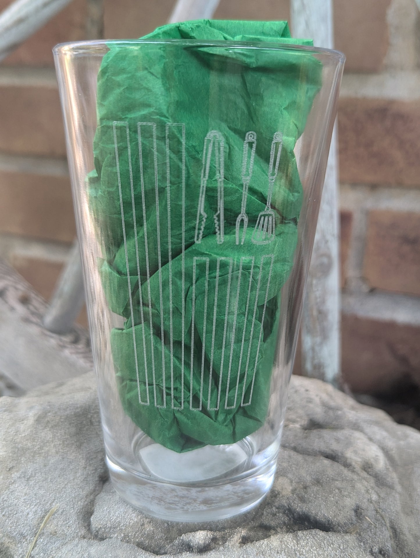 Beer pint glasses