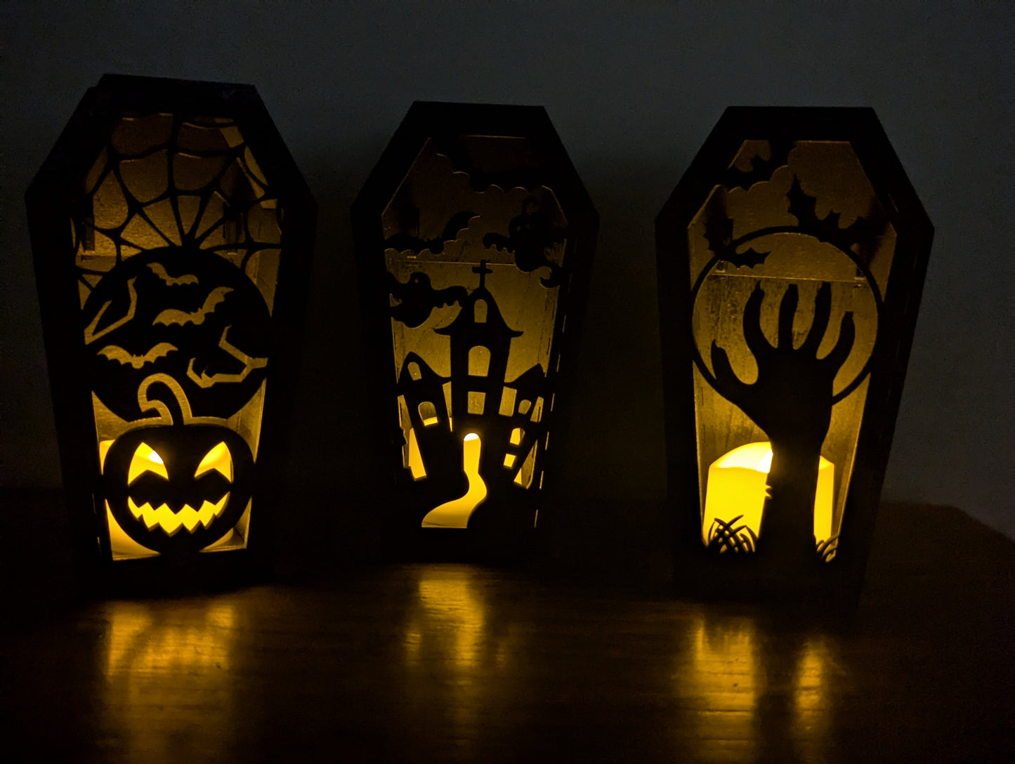 Halloween Tea light display - Coffin