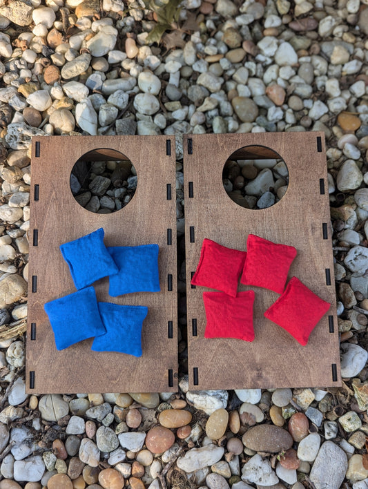 Table Top Cornhole game