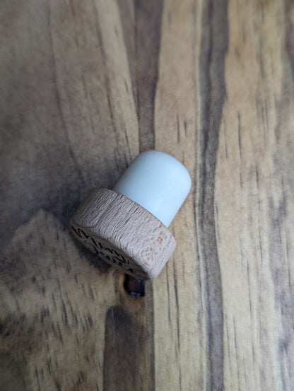 Wooden Wine Bottle Stopper